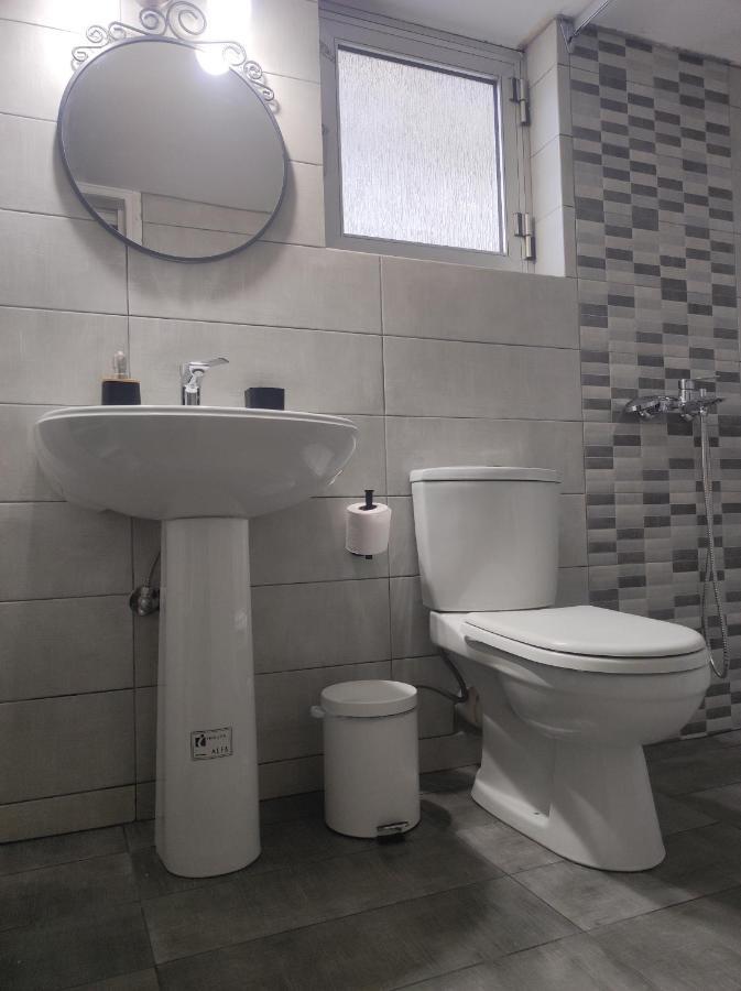 Cozy And Friendly Flat In Nafplio Apartment ภายนอก รูปภาพ